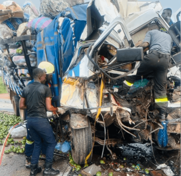 2 women die in crash near Nkawkaw, driver in critical condition