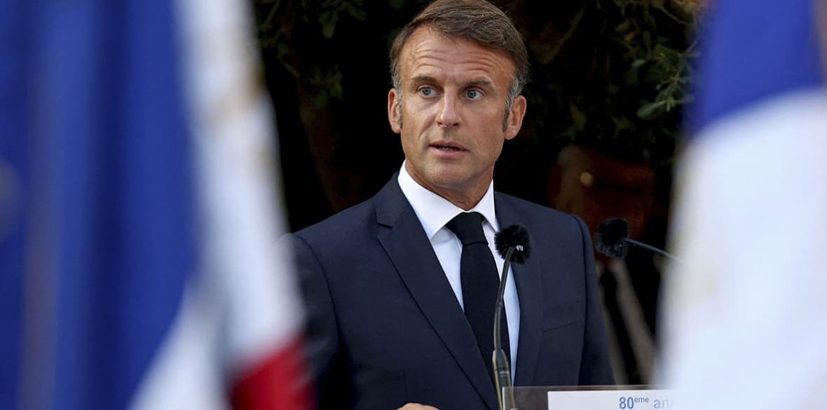 12-algerian-officials-expelled-by-france-amid-diplomatic-tensions