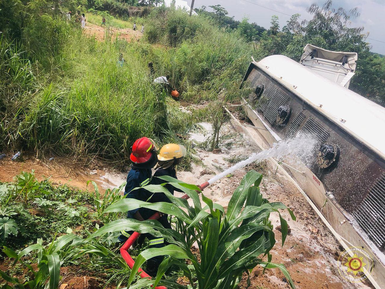 Suhum fire crew salvages fuel tanker on Accra-Kumasi Highway