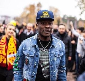 asamoah-gyan-goes-gaga-over-his-mention-in-burna-boys-new-song