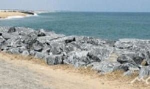 tidal-wave-victims-in-agorkedzi-urge-govt-to-construct-sea-defense-wall