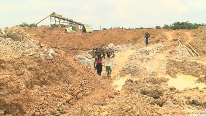 Mining licences granted after Dec 7 revoked