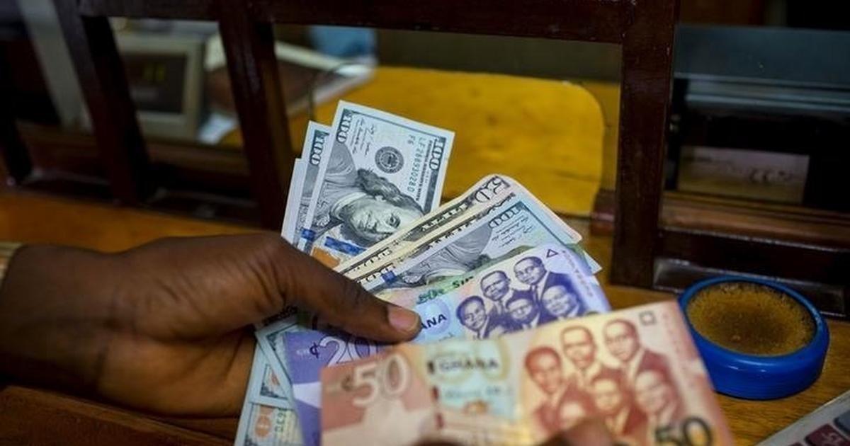 Ghana's cedi hits GHS16.55 against US dollar amid ongoing depreciation