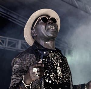 amakye-dede-marks-50-years-in-music-with-world-tour-bizzle-entertainment-announces