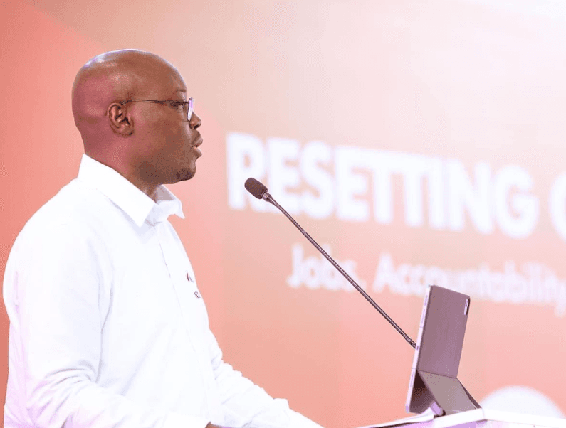 Ghanaians are looking up to you to reduce inflation, stabilise the cedi - Mahama to Ato Forson