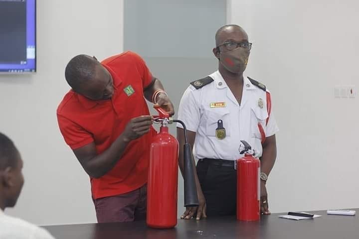 Gift fire extinguishers and not hampers this Christmas - GNFS to public