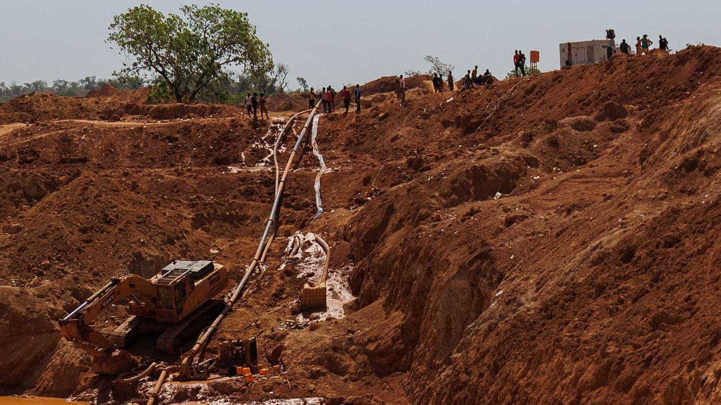 deadly-mine-collapse-in-mali-claims-the-lives-of-many