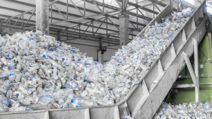 GIMPA lecturer warns against health risks of plastic use
